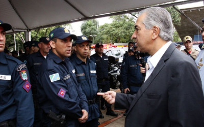Novo concurso da segurança terá 400 vagas para PM e 250 para Bombeiros