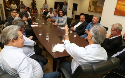 Onevan de Matos pede apoio ao governador de MS para reabrir de frigorífico em Batayporã 