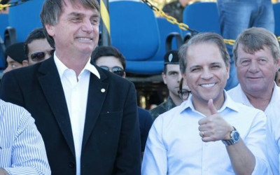 Bolsonaro mantém dianteira na pesquisa para presidente e Coronel David já é o 4° para governador