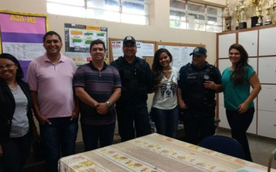 Polícia Militar de Três Lagoas realiza policiamento escolar
