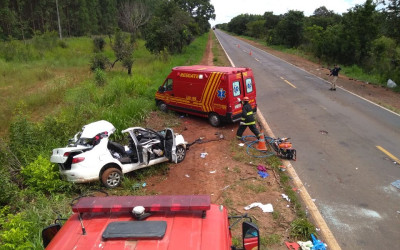 Acidente na BR-262 tira vida de servidor da Sejusp que transportava menor infrator