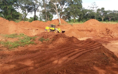 Polícia Ambiental autua empresa de Goiânia por extração ilegal de aterro em Paranaíba