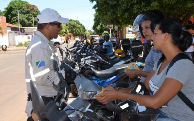 Diretoria Municipal de Trânsito realiza campanha de conscientização em Três Lagoas