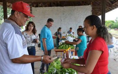 Qualidade e preço dos hortifrútis do Mini Ceasa caem no gosto da população