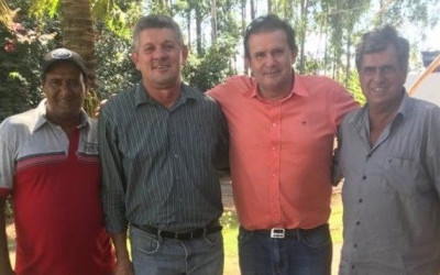 Eduardo Rocha recebe apoio do prefeito e vereadores de Aparecida do Taboado