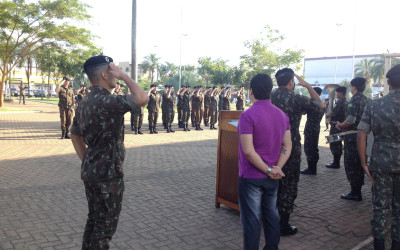 Exército e Prefeitura fazem ato em homenagem ao Dia da Vitória