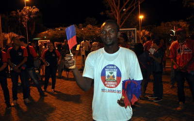 Dia da Bandeira Haitiana é comemorado em evento na Praça Senador Ramez Tebet