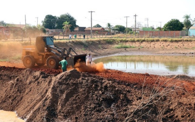 Piscinão do Paranapungá passa por obras de reestruturação
