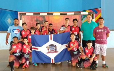 Handebol masculino vence jogos e se classifica para final dos JEMS
