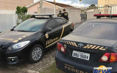 PF cumpre novos mandados em operação sobre verba de universidade