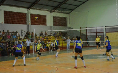 Iniciada a Copa Integração de Voleibol e Futsal feminino 