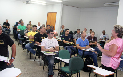 Prefeitura e parceiros realizam Curso de Capacitação de Agentes de Trânsito