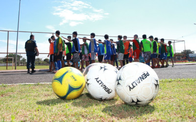 Projeto “Bom de Bola, Bom na Escola” completa 7 anos e já atendeu 2 mil jovens