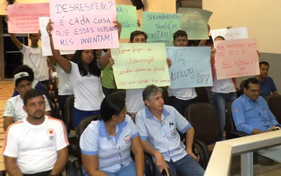 Manifestação de alunos e professores do IFMS ‘esquenta o clima’ entre vereadores