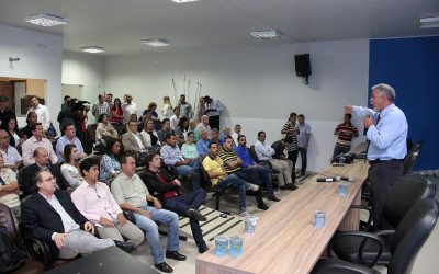 Prefeitura realiza reunião de apresentação de 'indicadores de resíduos sólidos'