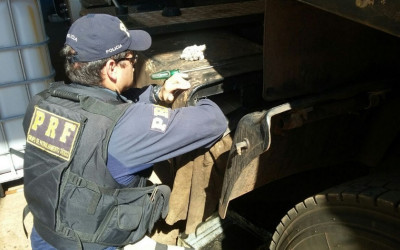 PRF apreende carga com cerca de meia tonelada de pasta base de cocaína