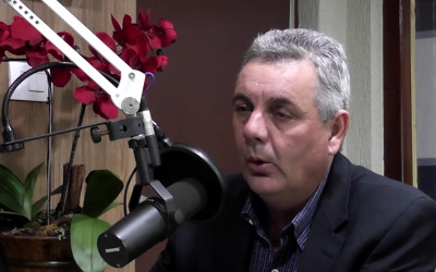 Prefeito Angelo Guerreiro fala sobre medidas de saúde e educação em Três Lagoas