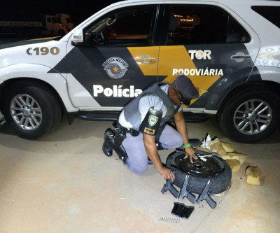 Casal é preso com armas de uso restrito no interior paulista