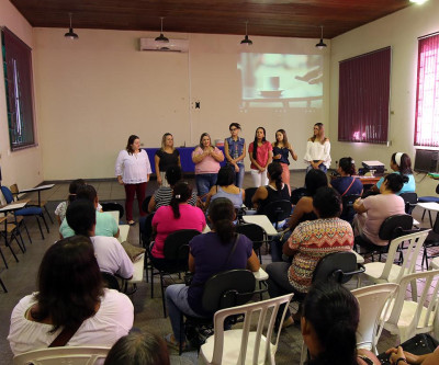 Cozinheiras da REME recebem capacitação para a volta às aulas