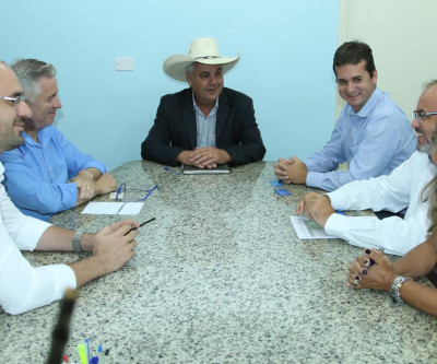 Diretores da Rede Atacadão se reúnem com prefeito de Três Lagoas  para discutir obras do empreendimento