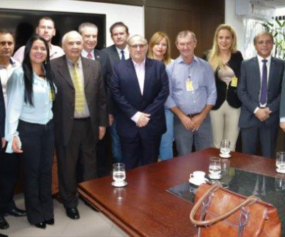 Com participação e apoio de Eduardo Rocha, fechamento do Fórum de Coronel Sapucaia é adiado