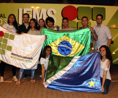 Estudantes do IFMS embarcam para estágio em Portugal