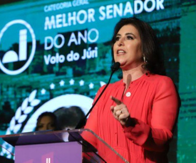 Simone Tebet é eleita melhor senadora do ano pelos jurados