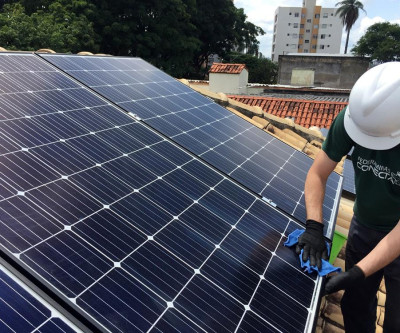 Presidente da Fiems rechaça proposta da Aneel de “taxar” o Sol