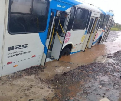 Com população clamando por asfalto, Coronel David cobra pavimentação no Nova Campo Grande