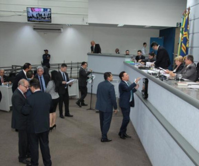 Reajuste dos servidores dever ser pago em folha complementar de novembro