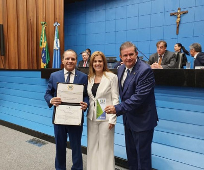 Coronel David é homenageado nos 40 anos da ALEMS