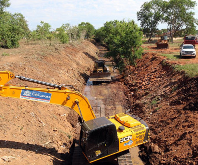 Prefeitura inicia limpeza no Córrego da Onça