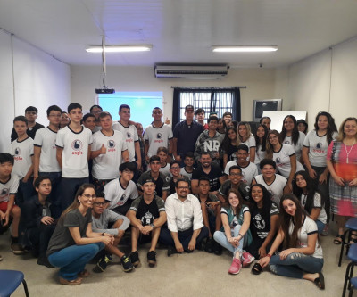Unimed Andradina e Fundação Educacional promovem palestra sobre Combate ao Fumo