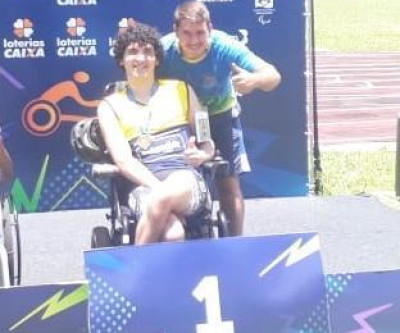 Paratleta da APAE de Três Lagoas garante medalha de ouro em campeonato