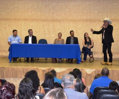 CONCURSO PÚBLICO – Atual gestão empossou 689 servidores, sendo 390 para áreas da Saúde