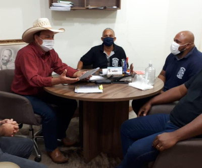 Prefeito de Três Lagoas recebe Sindicato dos Trabalhadores no Transporte Rodoviário da Região em seu gabinete