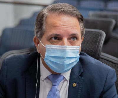 ‘No momento de pandemia, as pessoas precisam ter fé e acreditar em Deus’, declara Coronel David ao defender igrejas e templos abertos