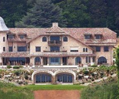Família de Schumacher coloca mansão à venda por R$ 400 milhões
