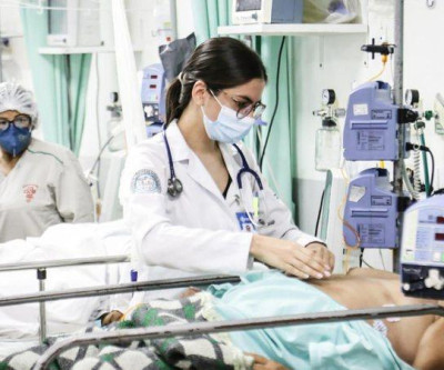 Taxa de ocupação de leitos de UTI para pacientes com covid cai para 60% em MS