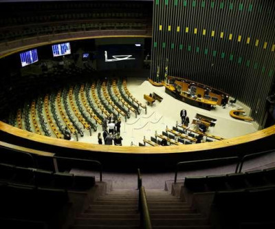 PL projeta maior bancada na Câmara e quer mais ministérios