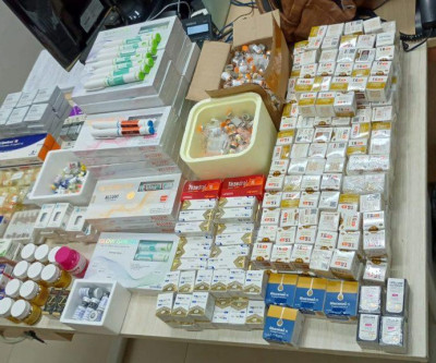 Mega operação apreende mais de 2,3 mil medicamentos irregulares e dezenas de cigarros eletrônicos
