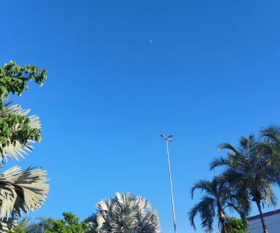 Segunda-feira começa com tempo firme e calor em Três Lagoas