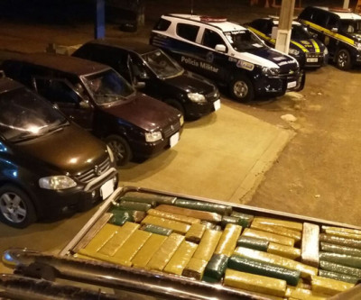 PRF E PM aprende quase duas toneladas de maconha que seria entregue em São Paulo