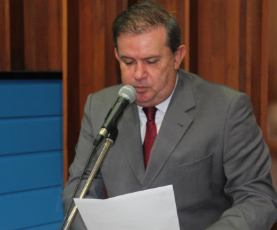 Deputado Eduardo Rocha solicita ambulância para cidade