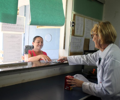 Farmácia do CEM melhora atendimento e passa a atender com dois farmacêuticos