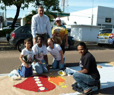 Desfile Cívico e Procissão de Corpus Christi acontecem nesta quinta