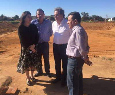 Deputado Eduardo Rocha e senadores vistoriam obras do Hospital Regional