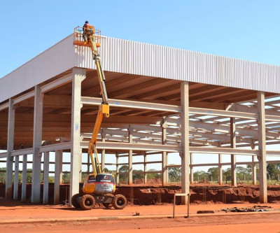 Obras para instalação de empresa em Selvíria entram em fase final