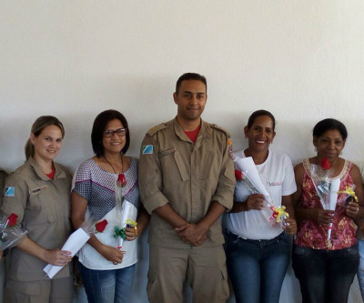 Bombeiros Militares em Três Lagoas homenageiam mulheres pelo Dia Internacional da Mulher
