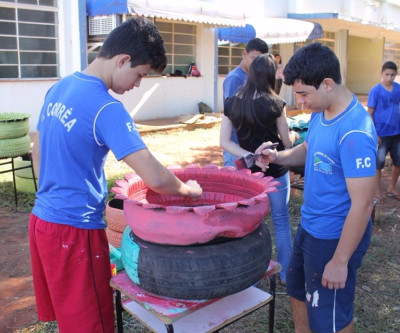 Projeto de horta orgânica em Escola Estadual recebe incentivos da Prefeitura
